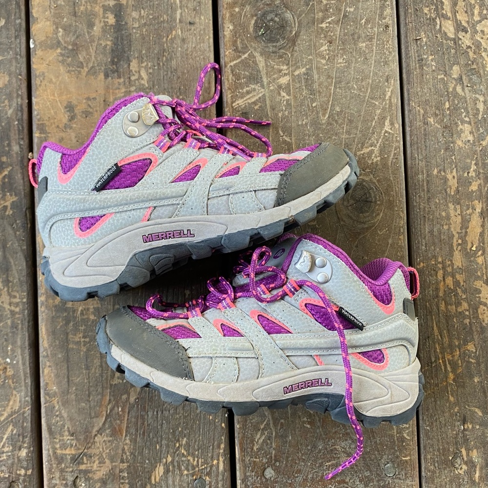 Kids Merrell Hiking Boots Pink and Brown - Size 13.5 W
